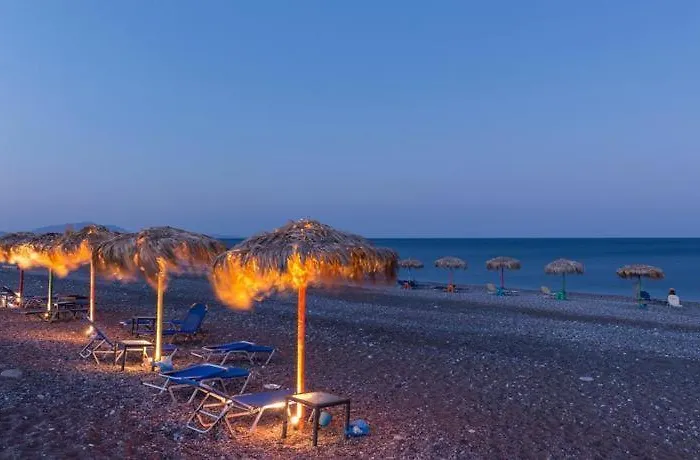 Cristelia Seafront & Pool